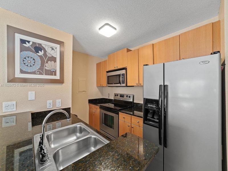 Property photo # 4
