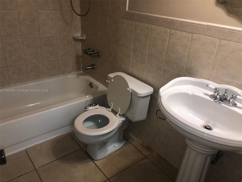 Property photo # 8
