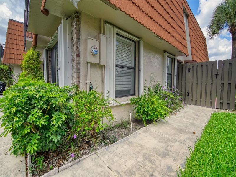 Property photo # 5