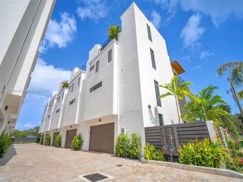 Property photo # 0