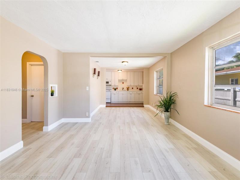Property photo # 3