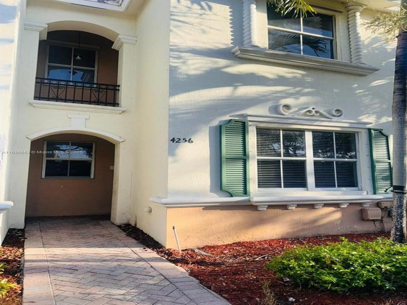 Property photo # 0