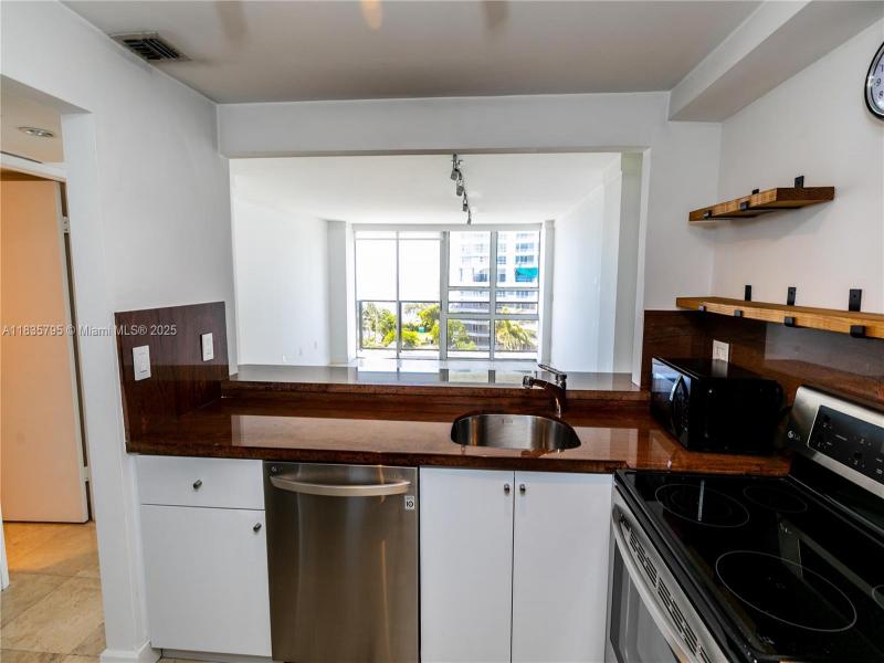 Property photo # 4