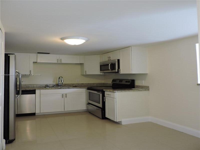 Property photo # 6