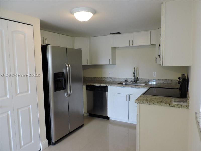Property photo # 9