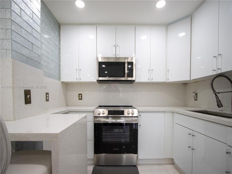 Property photo # 7