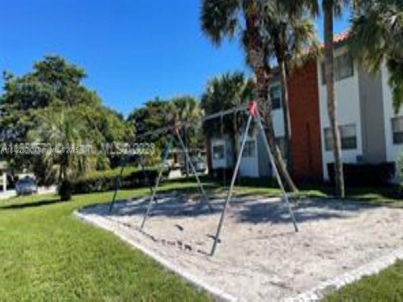 Property photo # 4