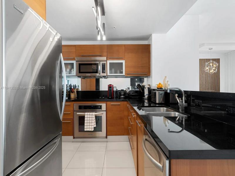 Property photo # 9