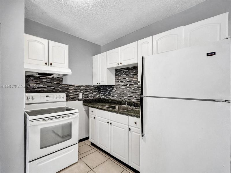 Property photo # 0