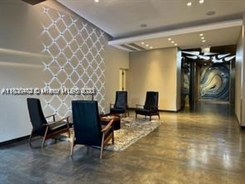 Condo for sale at Midtown Midblock 303