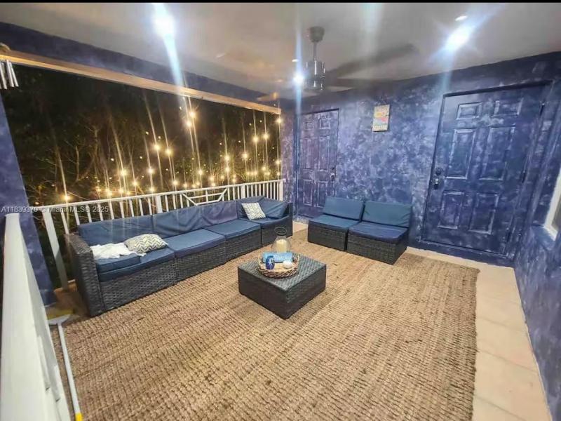 Property photo # 9
