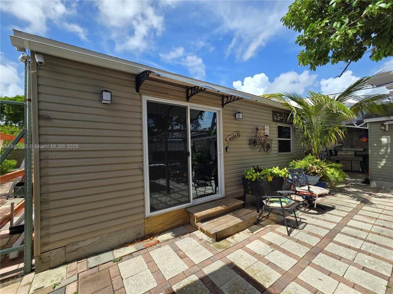 Property photo # 2