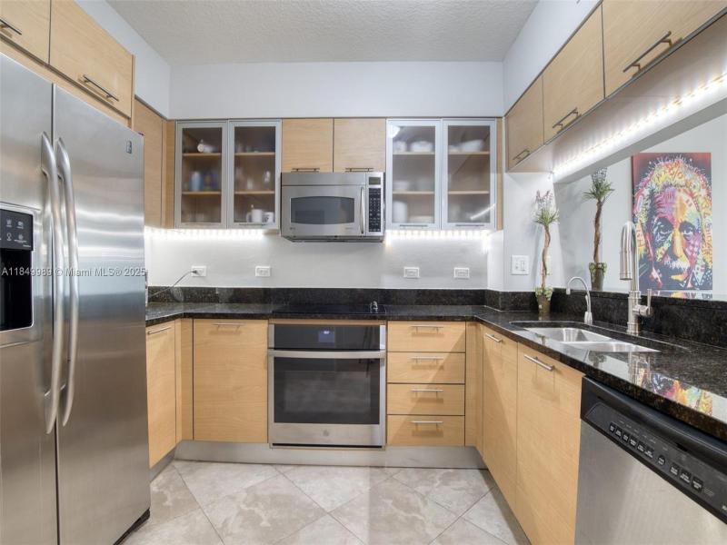 Property photo # 0