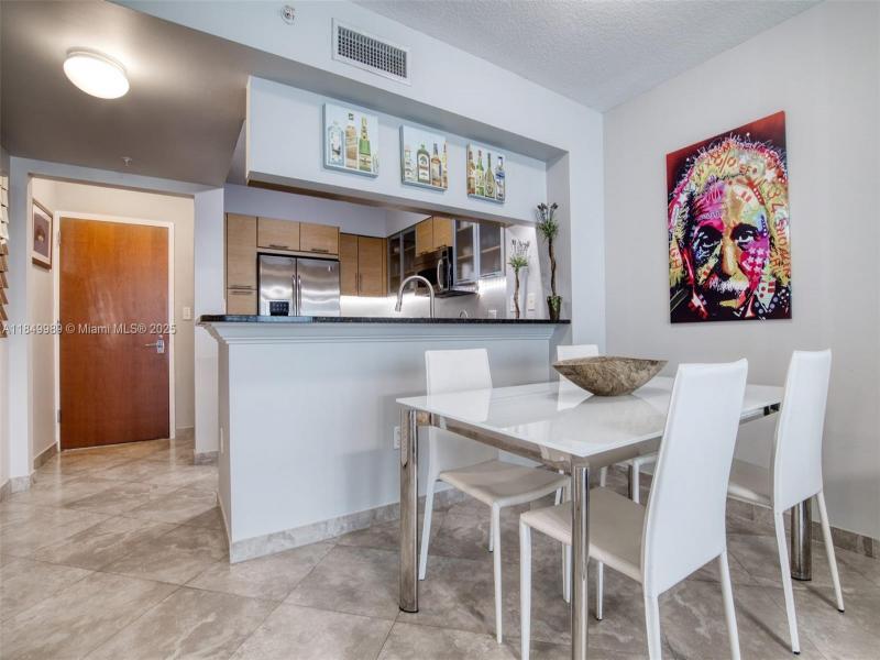 Property photo # 6