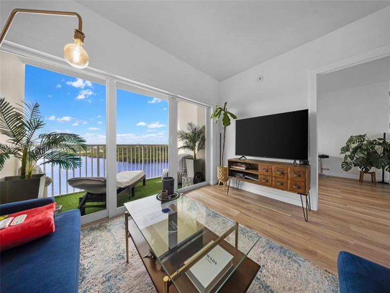 Property photo # 0
