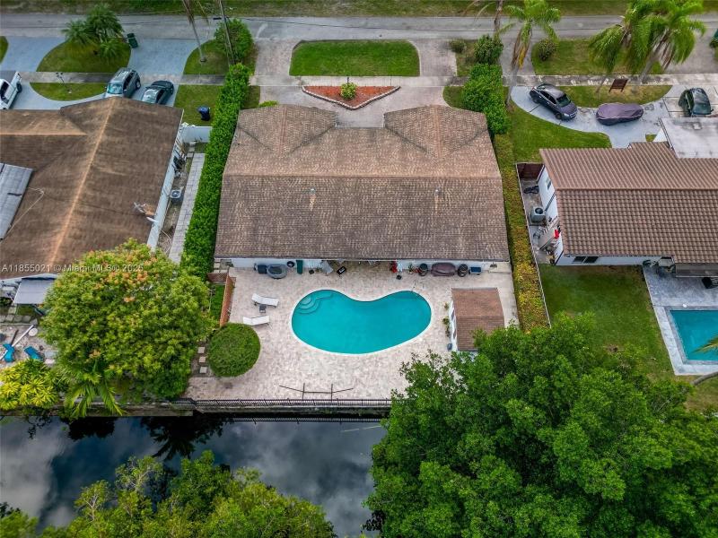 Property photo # 6