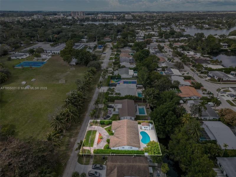 Property photo # 7
