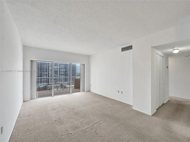 Comprar apartamento no The Hemispheres 7K