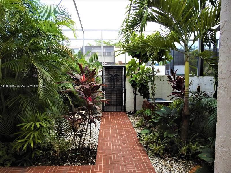 Property photo # 9