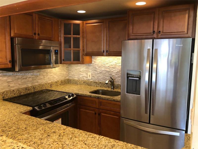 Property photo # 9