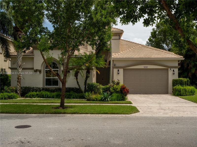 Property photo # 0