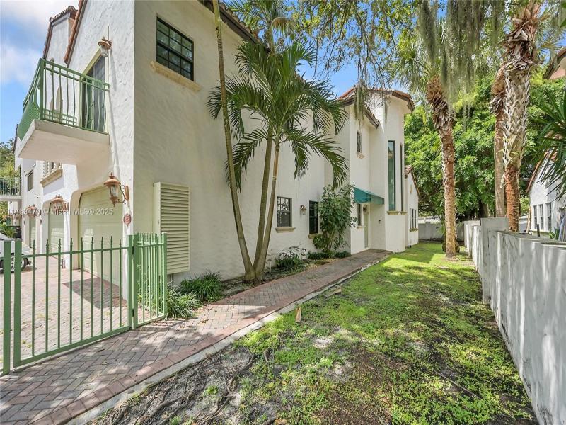 Property photo # 3