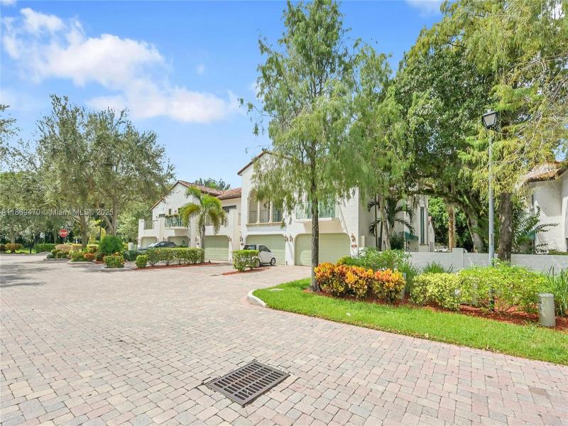 Property photo # 9