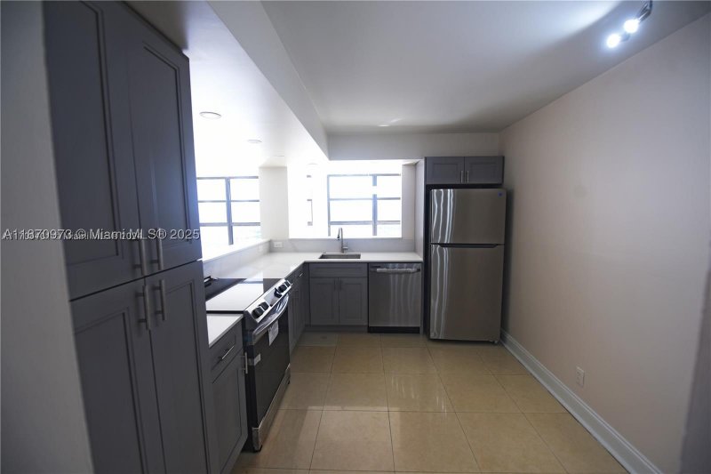 Aluguel de apartamento no 200 Leslie 1124