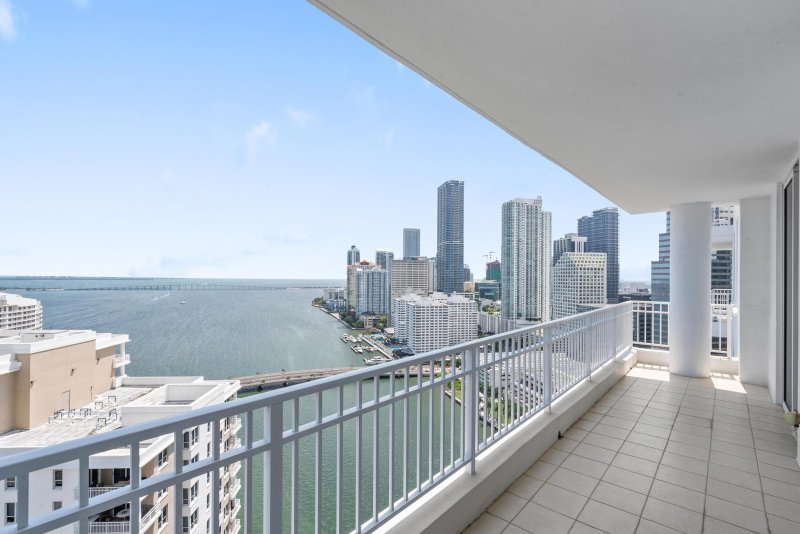 Courts Brickell Key Apt #2903