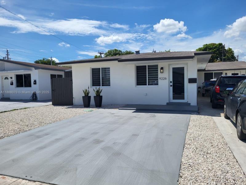 Property photo # 6