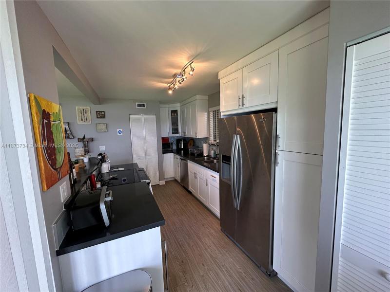 Property photo # 7