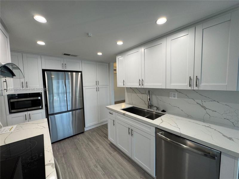 Property photo # 8