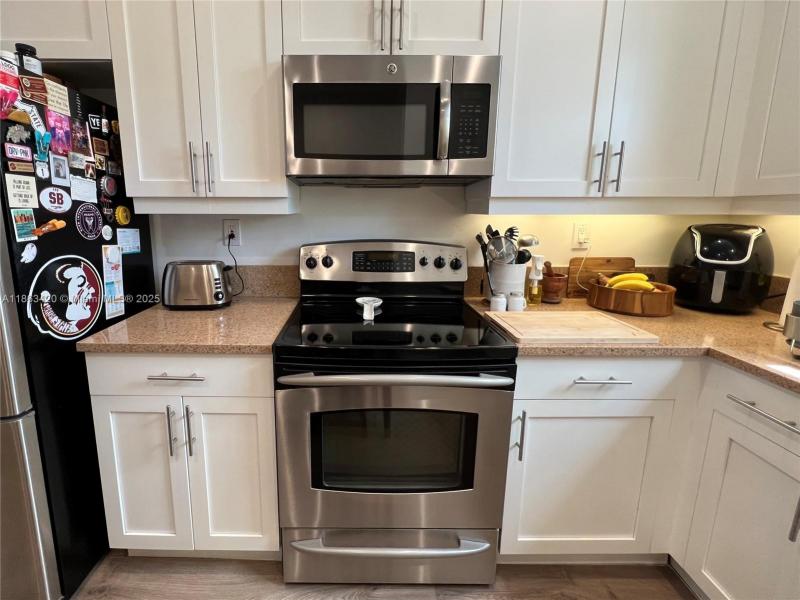 Property photo # 6
