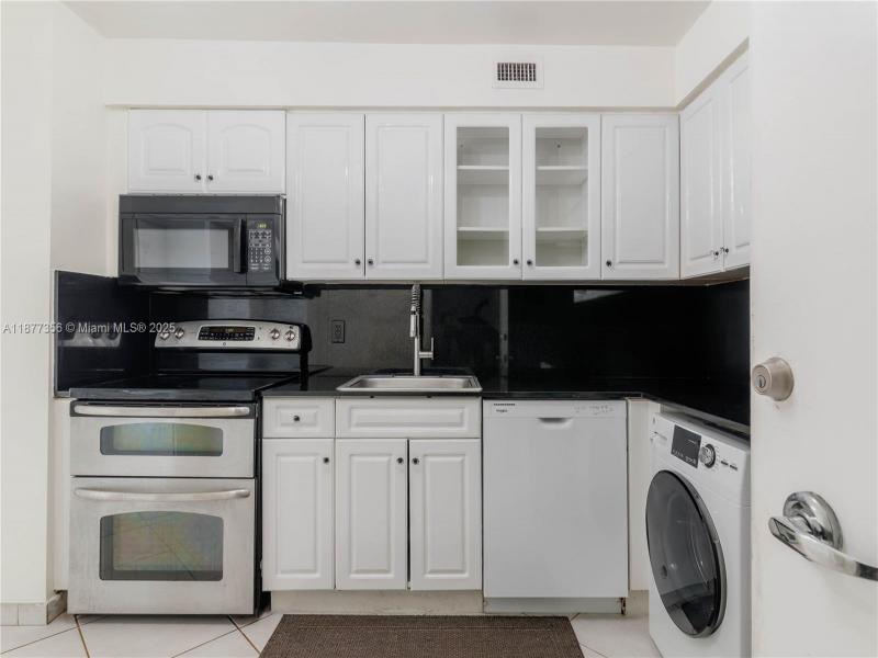 Property photo # 9