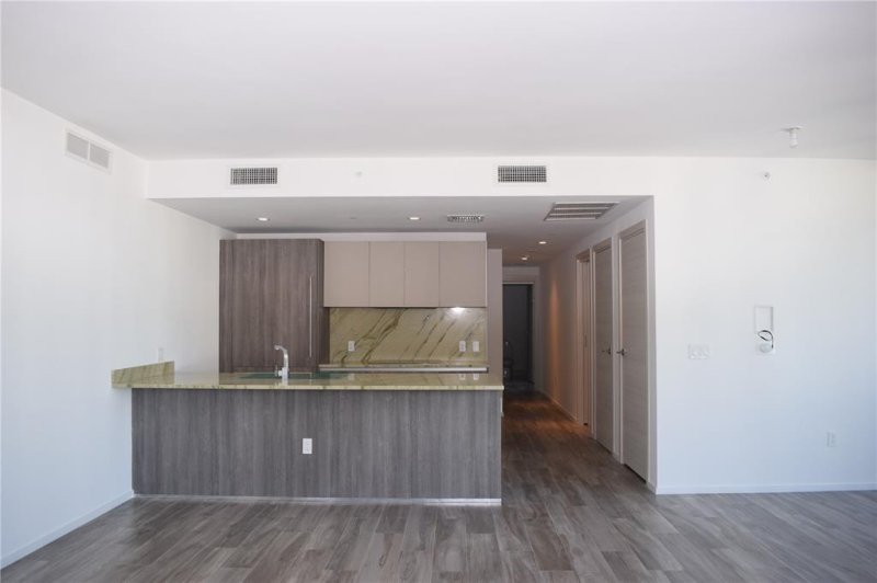Apartment for rent at SLS Lux Brickell 3004