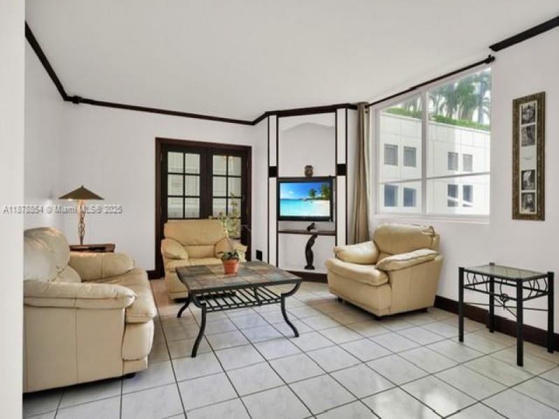 Property photo # 3