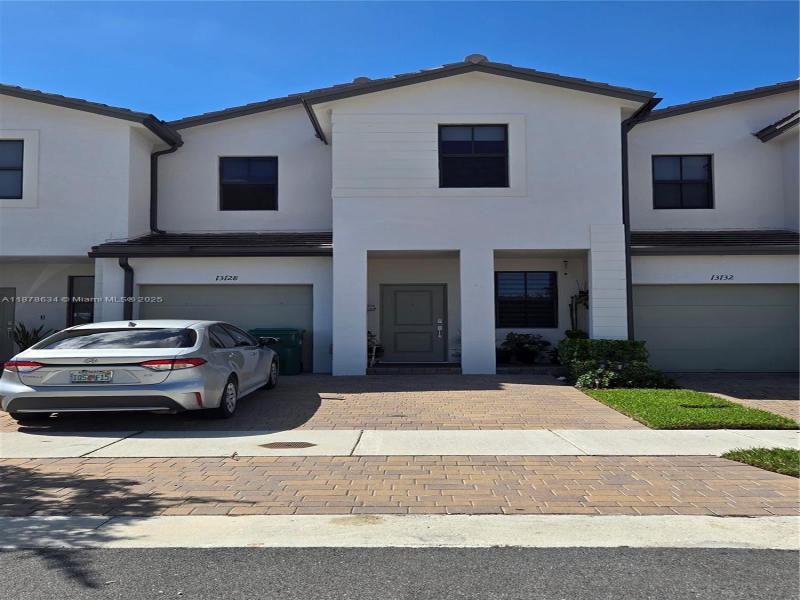 Property photo # 0