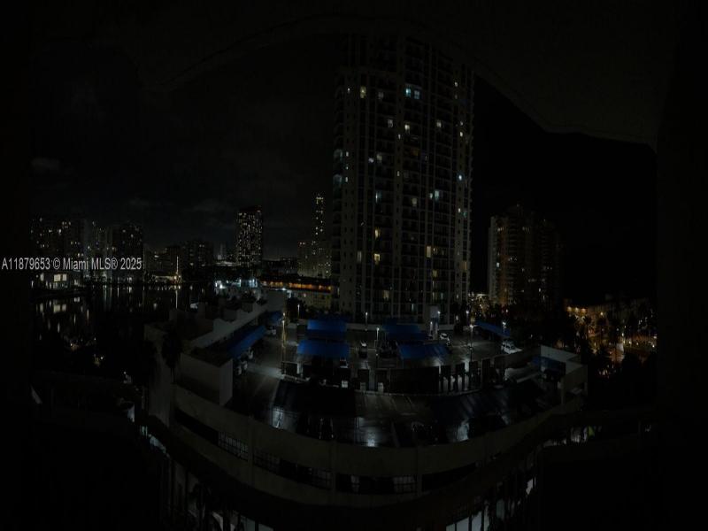 Condo for sale at The Hemispheres 7D