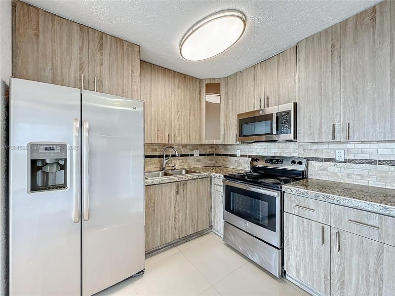 Property photo # 3