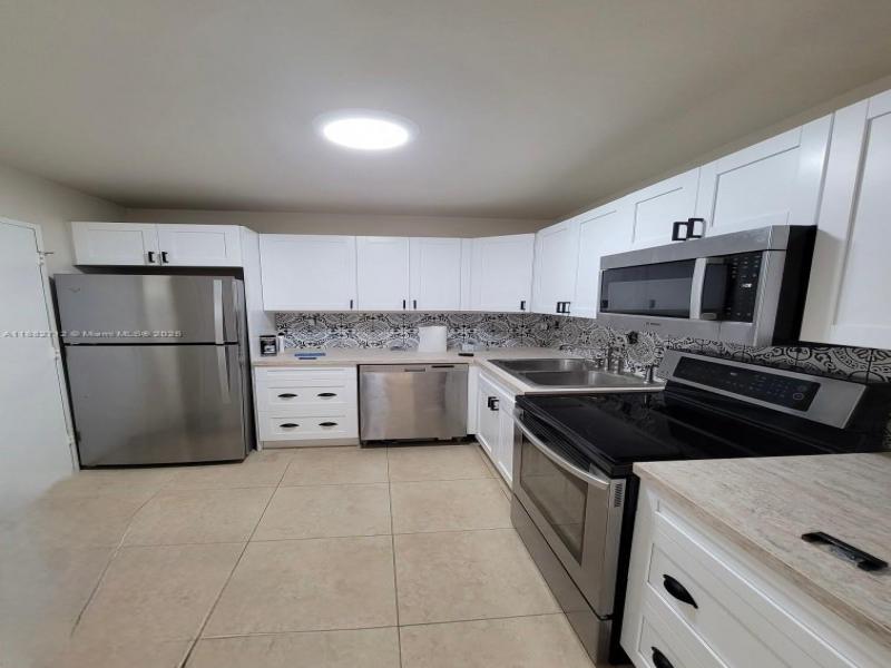 Property photo # 3