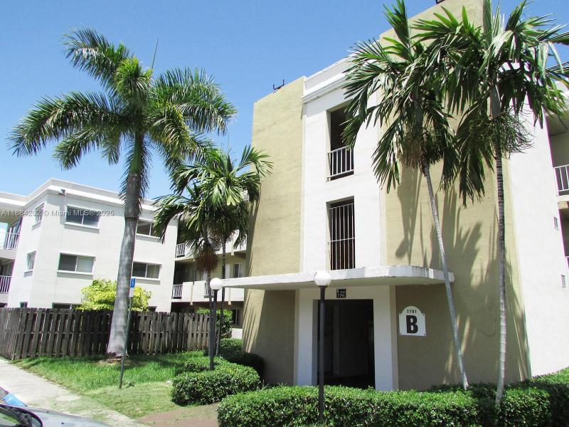 Property photo # 0