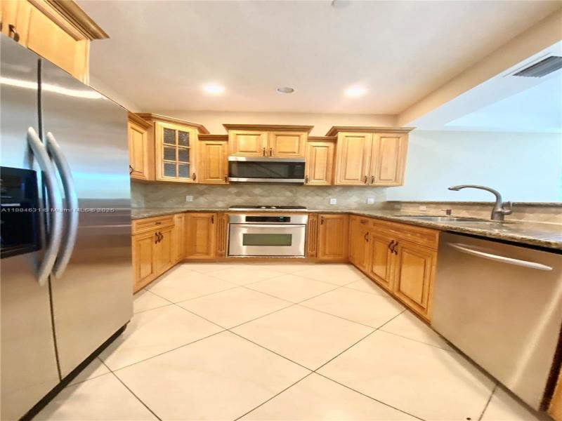 Property photo # 3