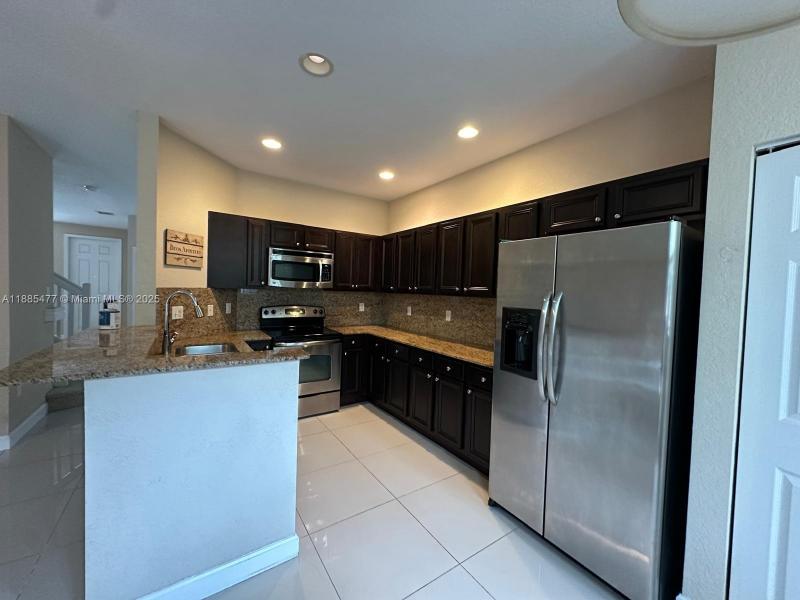Property photo # 8