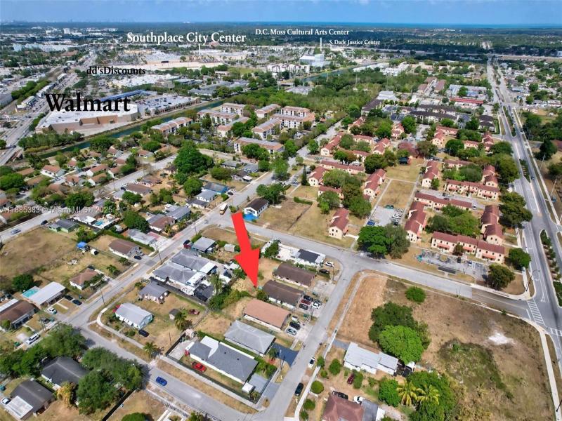 Property photo # 4