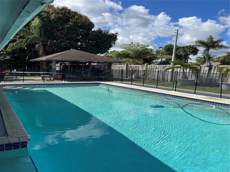 Property photo # 2