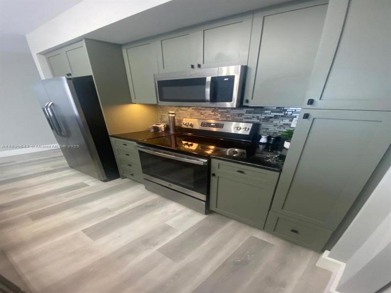 Property photo # 2