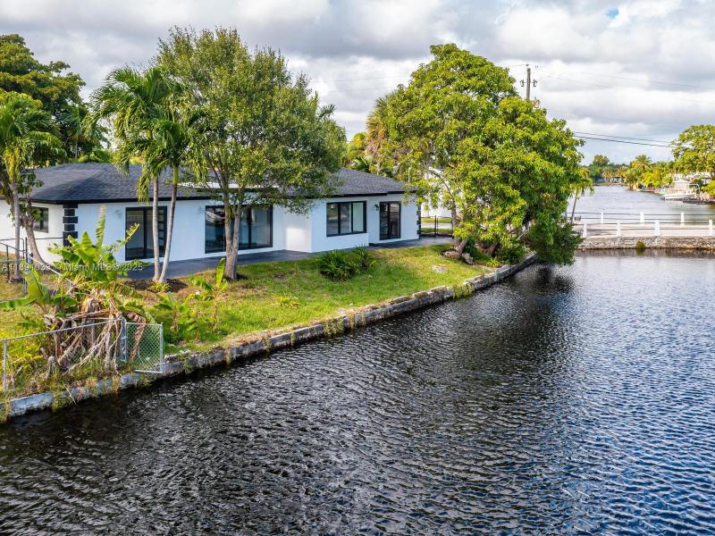 Property photo # 9
