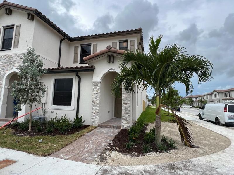 Property photo # 0