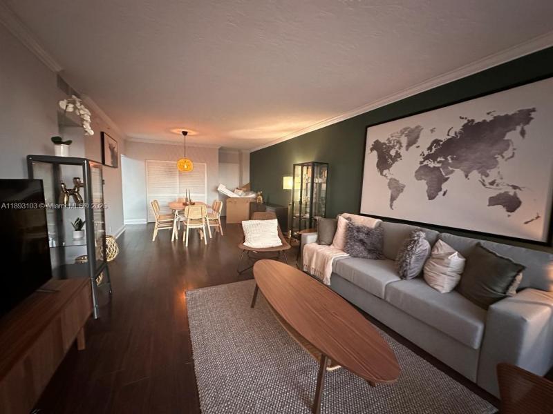 Property photo # 9