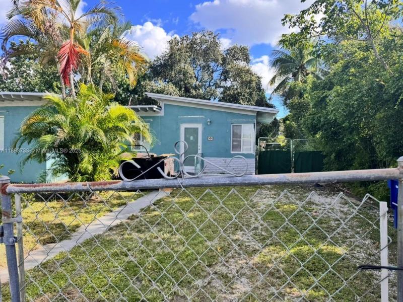 Property photo # 0